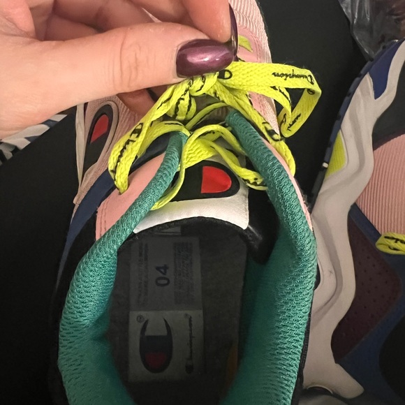 Special edition champion sneakers - Picture 3 of 4